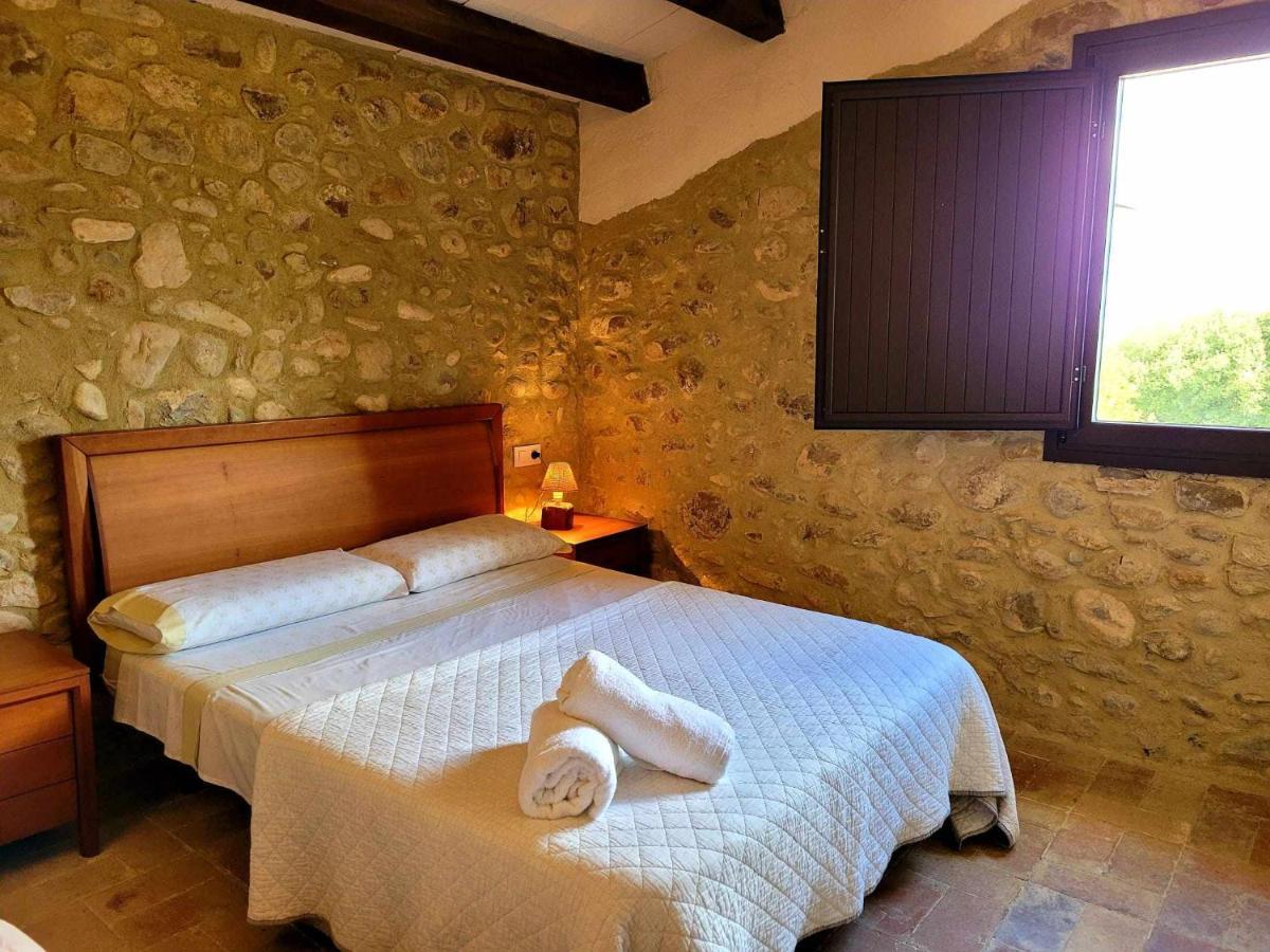 Cabanelles Masia Para Grupos Con Piscina Privada28 Pax מראה חיצוני תמונה