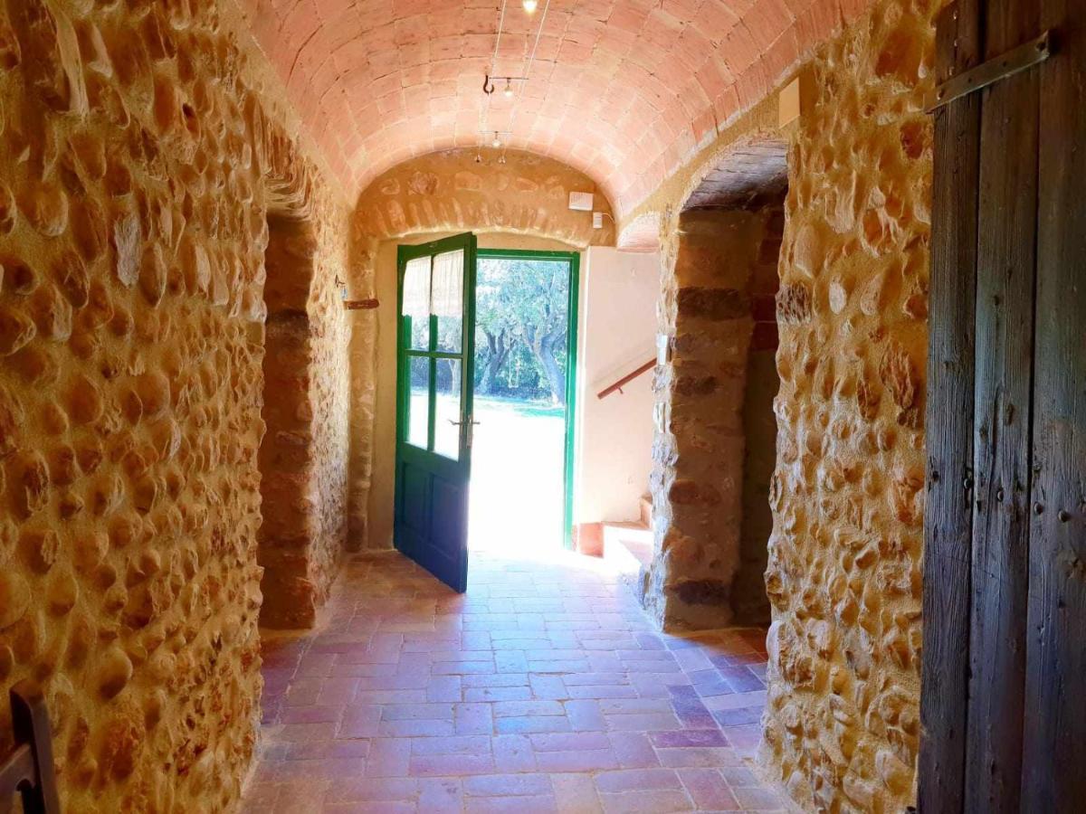 Cabanelles Masia Para Grupos Con Piscina Privada28 Pax מראה חיצוני תמונה