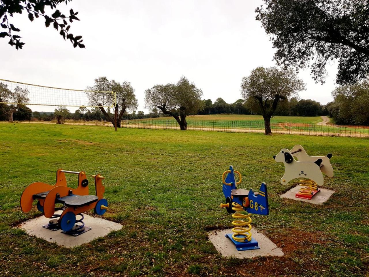 Cabanelles Masia Para Grupos Con Piscina Privada28 Pax מראה חיצוני תמונה